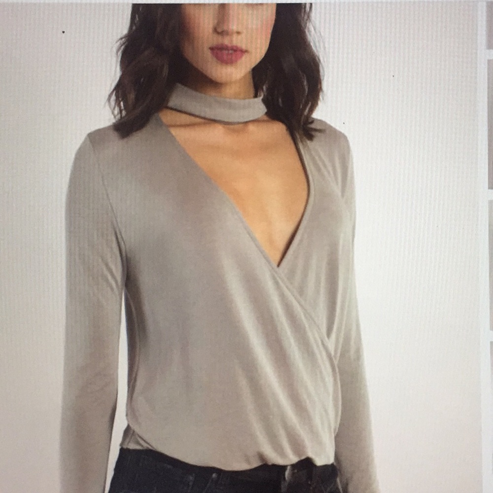 Tobi choker top